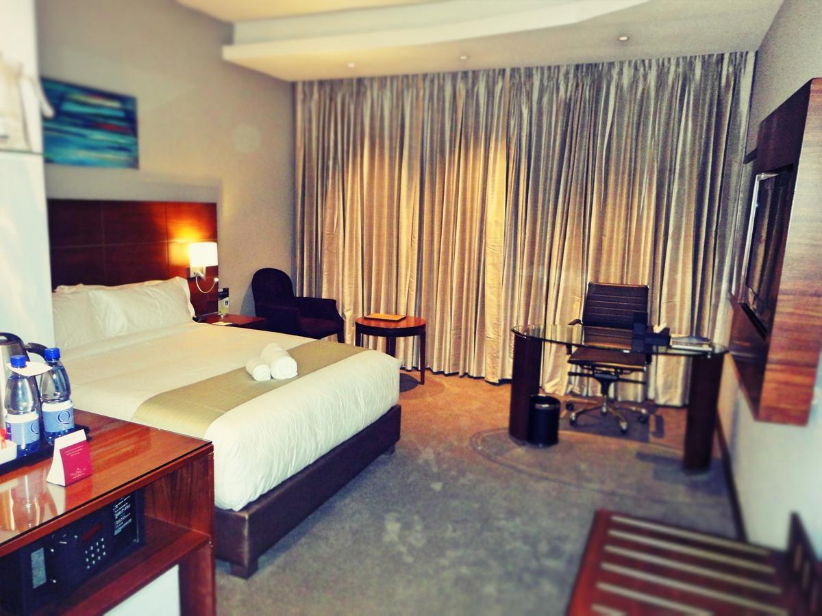 The Grand Palace Hotel Singine Phòng bức ảnh